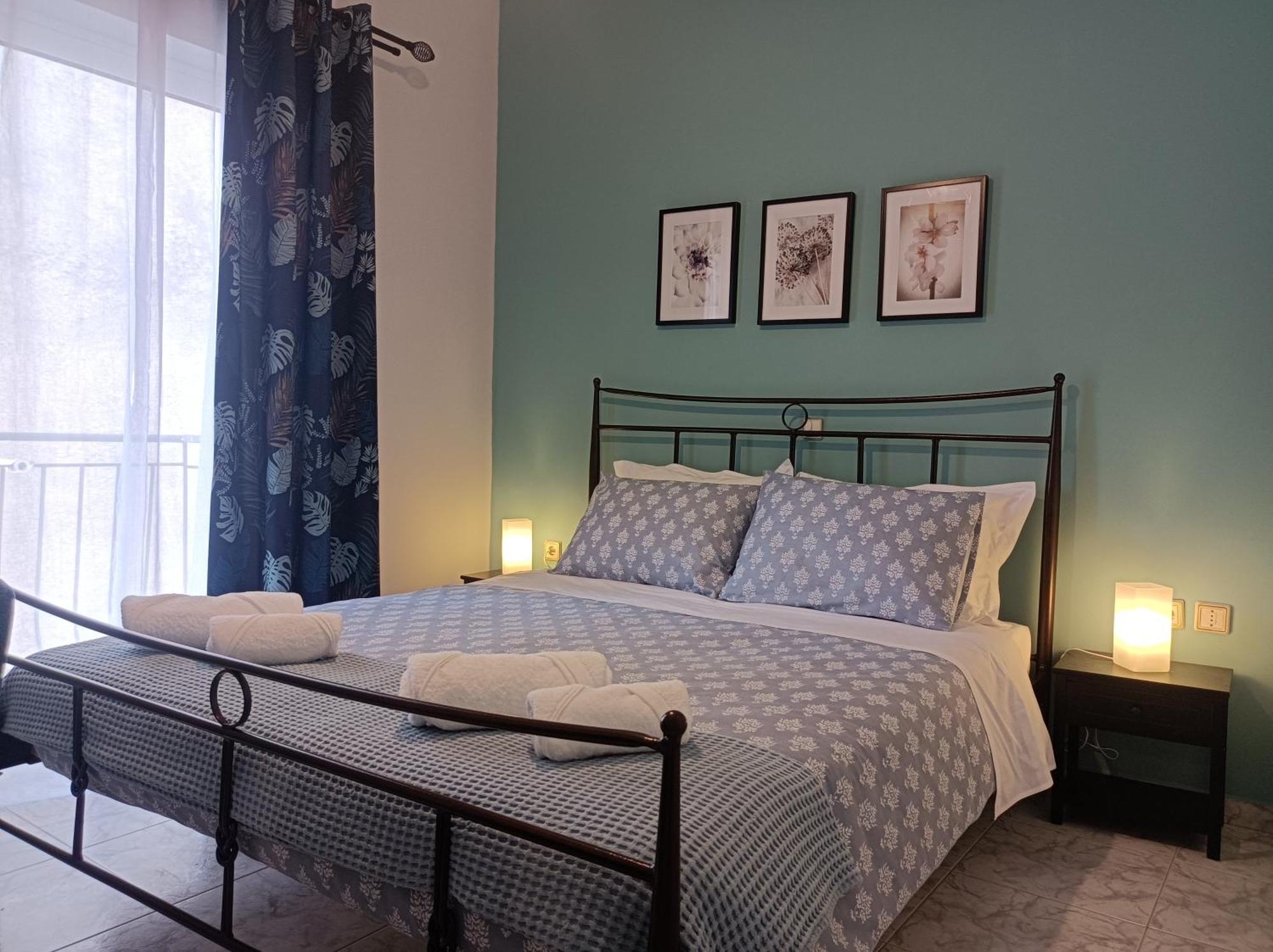 Kelly'S Penthouse Apartment Nafpaktos Bagian luar foto